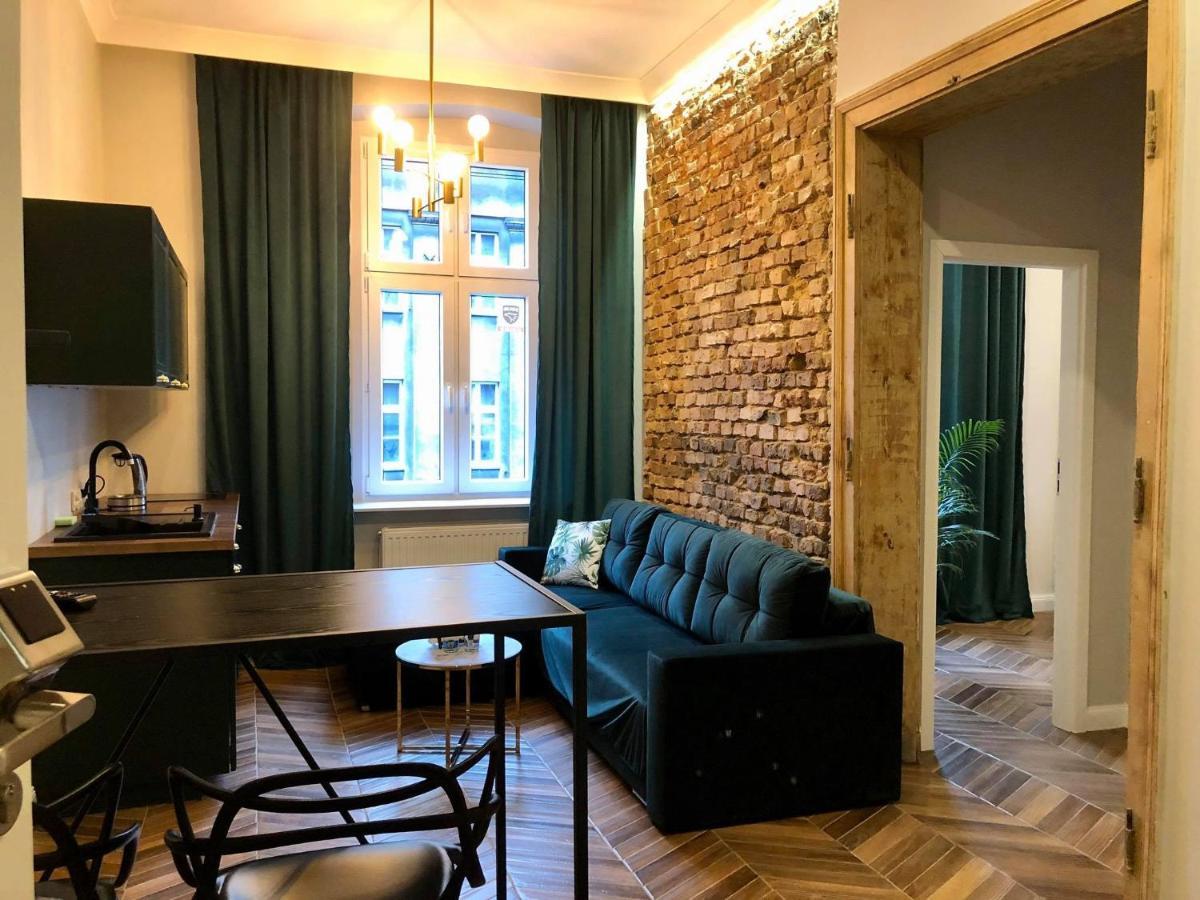 Apartmenty Mariacka 20 -Self Check-In 24H -Loud On The Weekends - By Kanclerz Investment Katowice Exterior foto